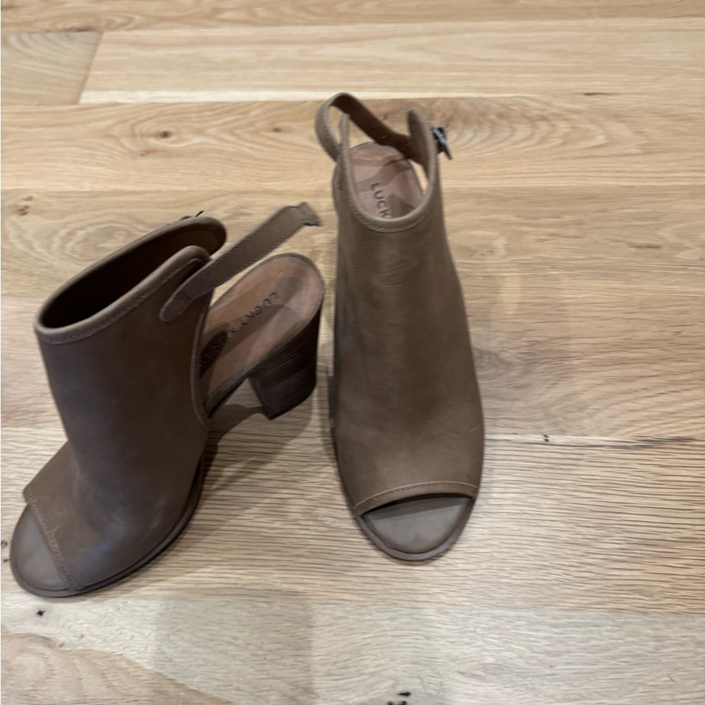 Lucky Brand Peep Toe Heels- size 8